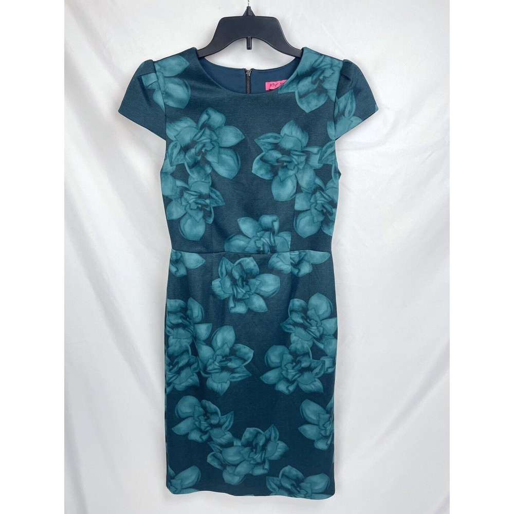 Betsy Johnson Size 4 Green Floral Dress Cap Sleeve